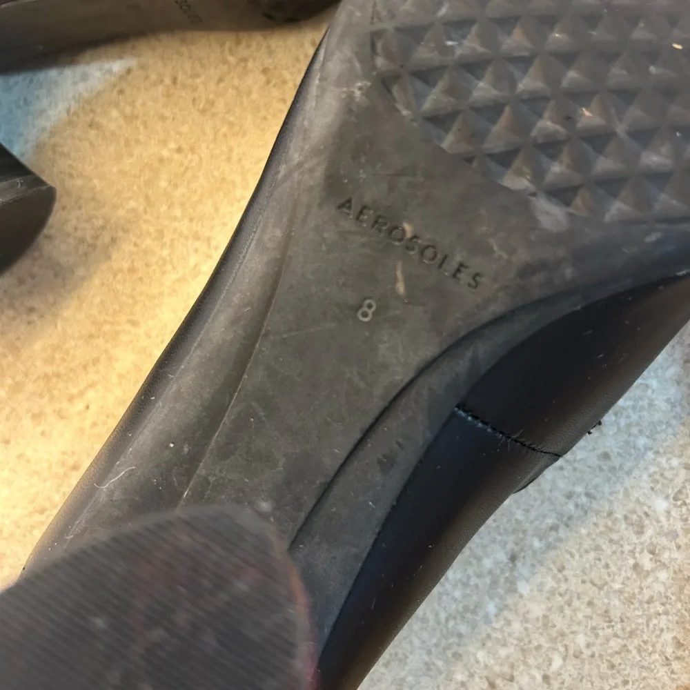Aerosoles Mara Style Black Block Heel‎ Pumps Size 8